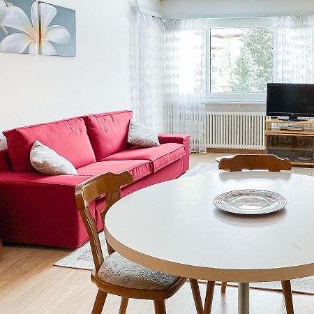 Zentrale Wohnung In St. Moritz Mit Grossem Balkon São Moritz Exterior foto
